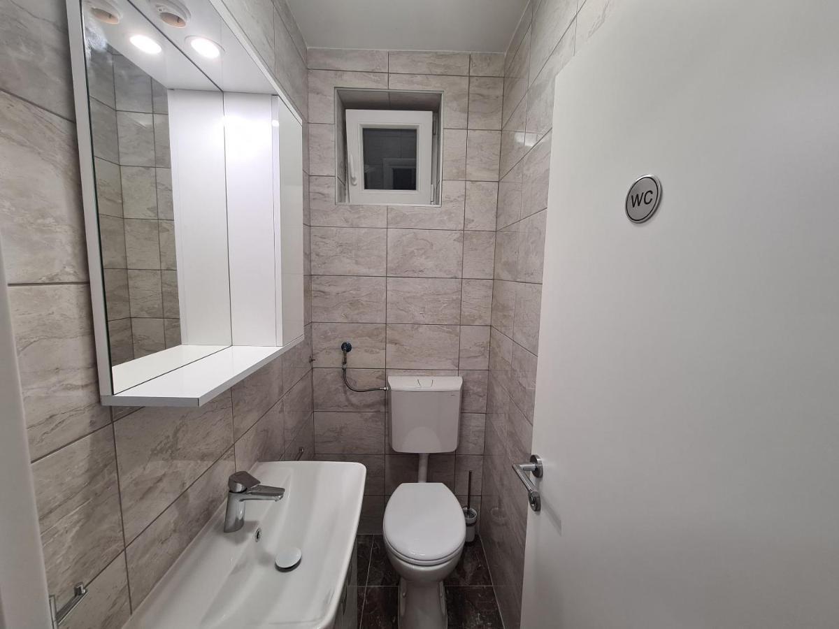 דראמליי Apartments Elizabeta מראה חיצוני תמונה