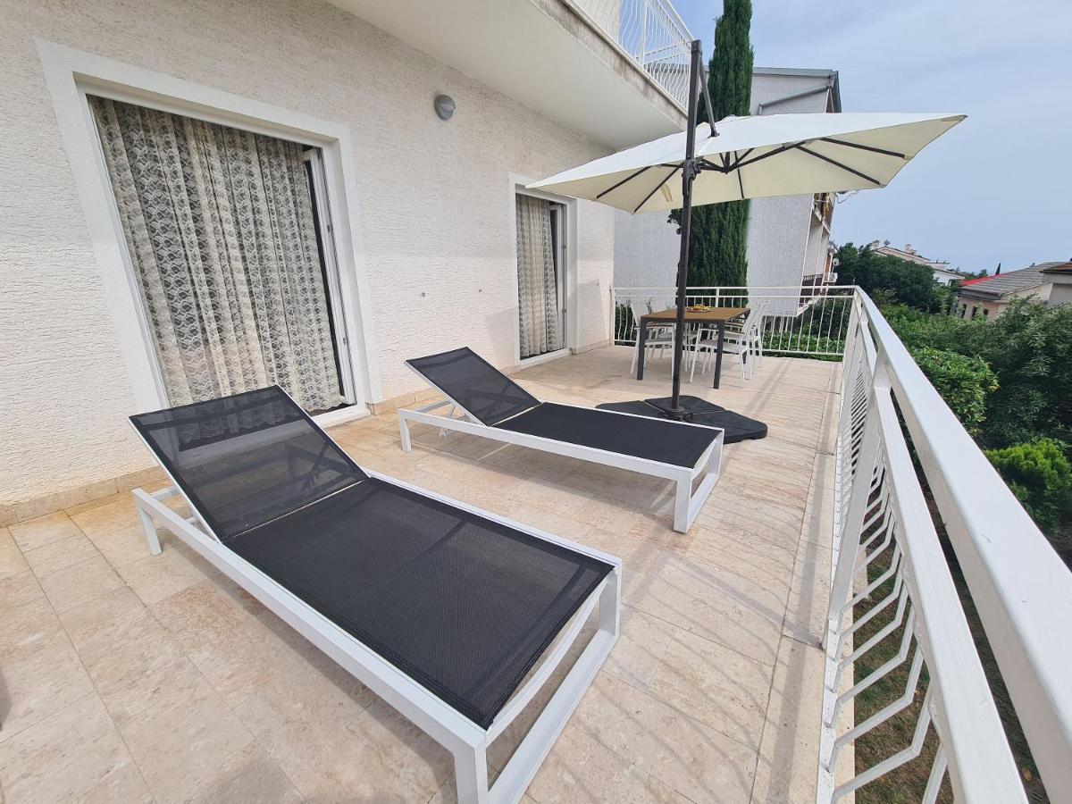 דראמליי Apartments Elizabeta מראה חיצוני תמונה