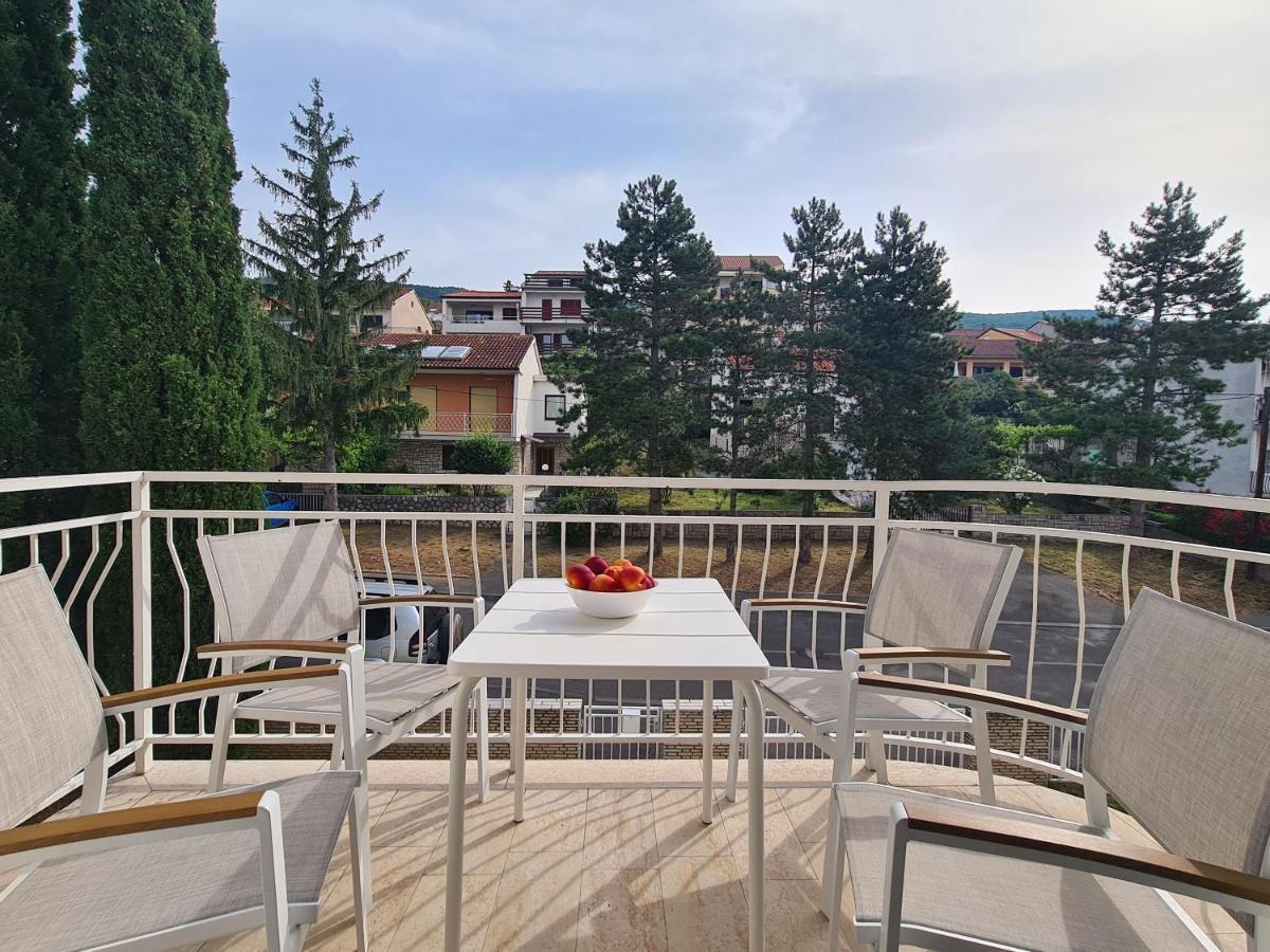 דראמליי Apartments Elizabeta מראה חיצוני תמונה